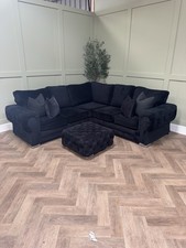 Black Velvet Verona Corner